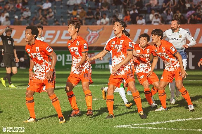  Nhận định Jeju vs Pohang Steelers 17h30 ngày 25/8: Đại chiến nhóm trên