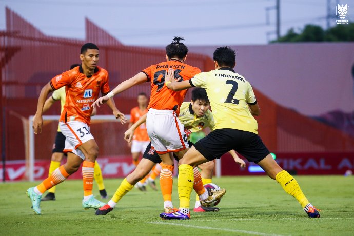 Soi kèo nhà cái Port FC vs Ratchaburi, lúc 19h00 ngày 25/12