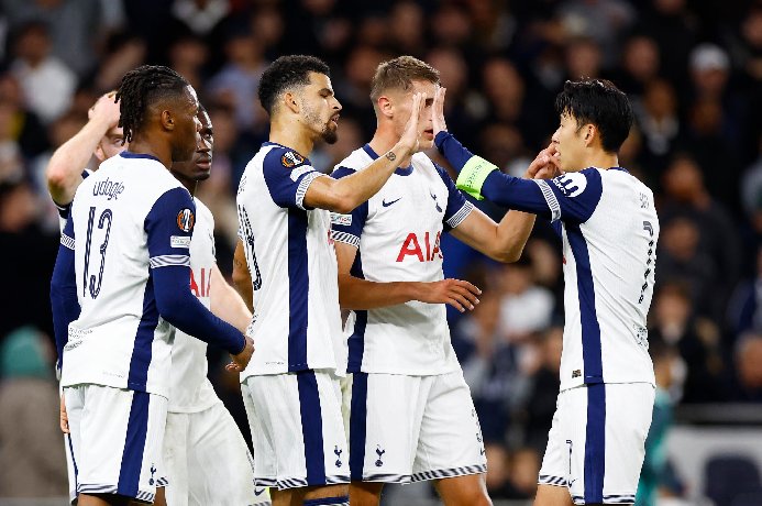 Kết quả bóng đá hôm nay 27/9: Tottenham vượt qua Qarabag với 10 người