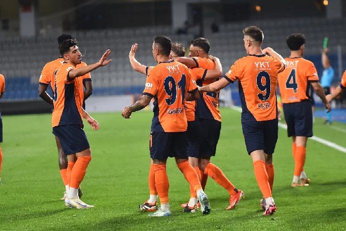 Nhận định Istanbul Basaksehir F.K vs St. Patrick's, 23h00 ngày 28/8