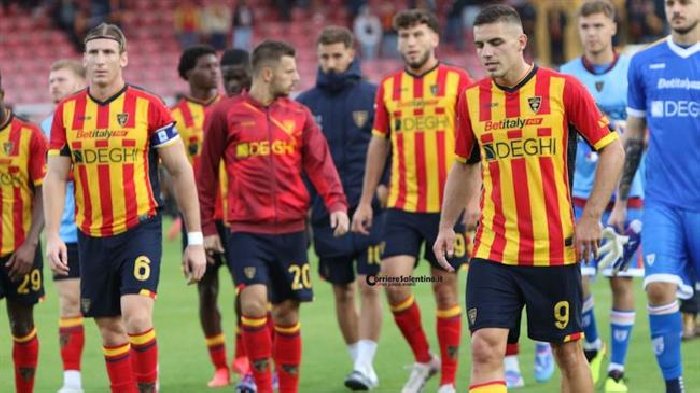 Nhận định, Soi kèo Lecce vs Hellas Verona, 00h30 ngày 30/10