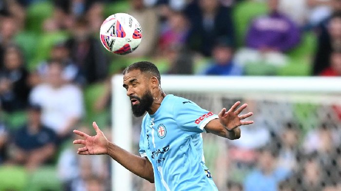 Kết quả bóng đá hôm nay tối 31/12: Central Coast Mariners cầm chân Melbourne City