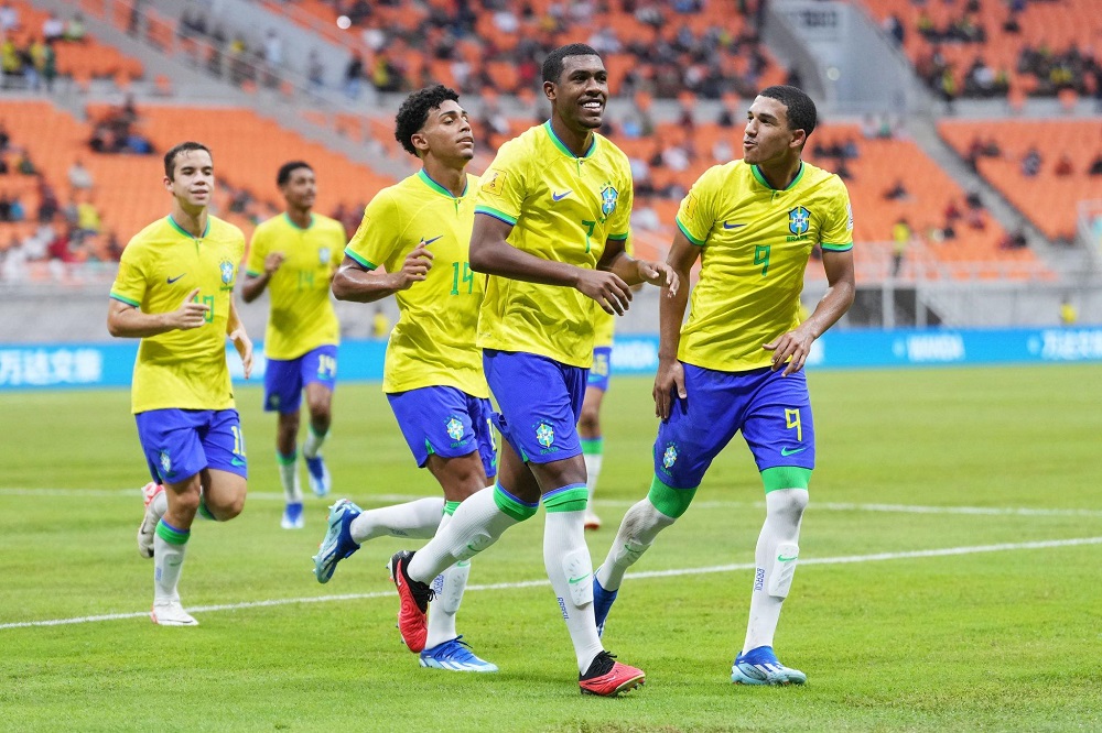 Kết quả bóng đá hôm nay tối 14/11: U17 Brazl thắng đậm 9-0 ở U17 World Cup 2023 - Ảnh 1