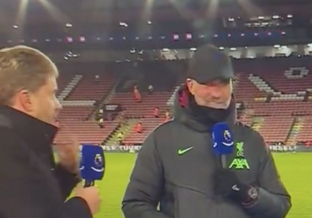 Klopp mắng BLV 'dốt nát' ngay trên sóng truyền hình - Ảnh 1