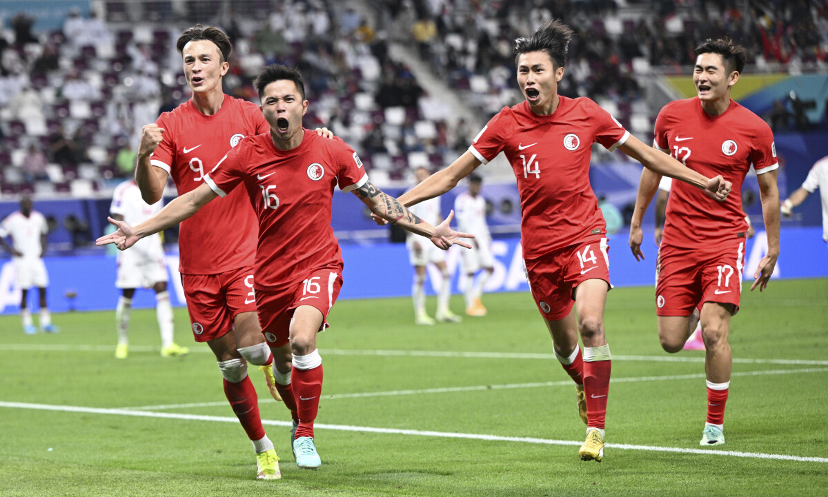 Cầu thủ Hong Kong Trung Quốc ghi bàn thắng thứ 1000 tại AFC Asian Cup - Ảnh 1