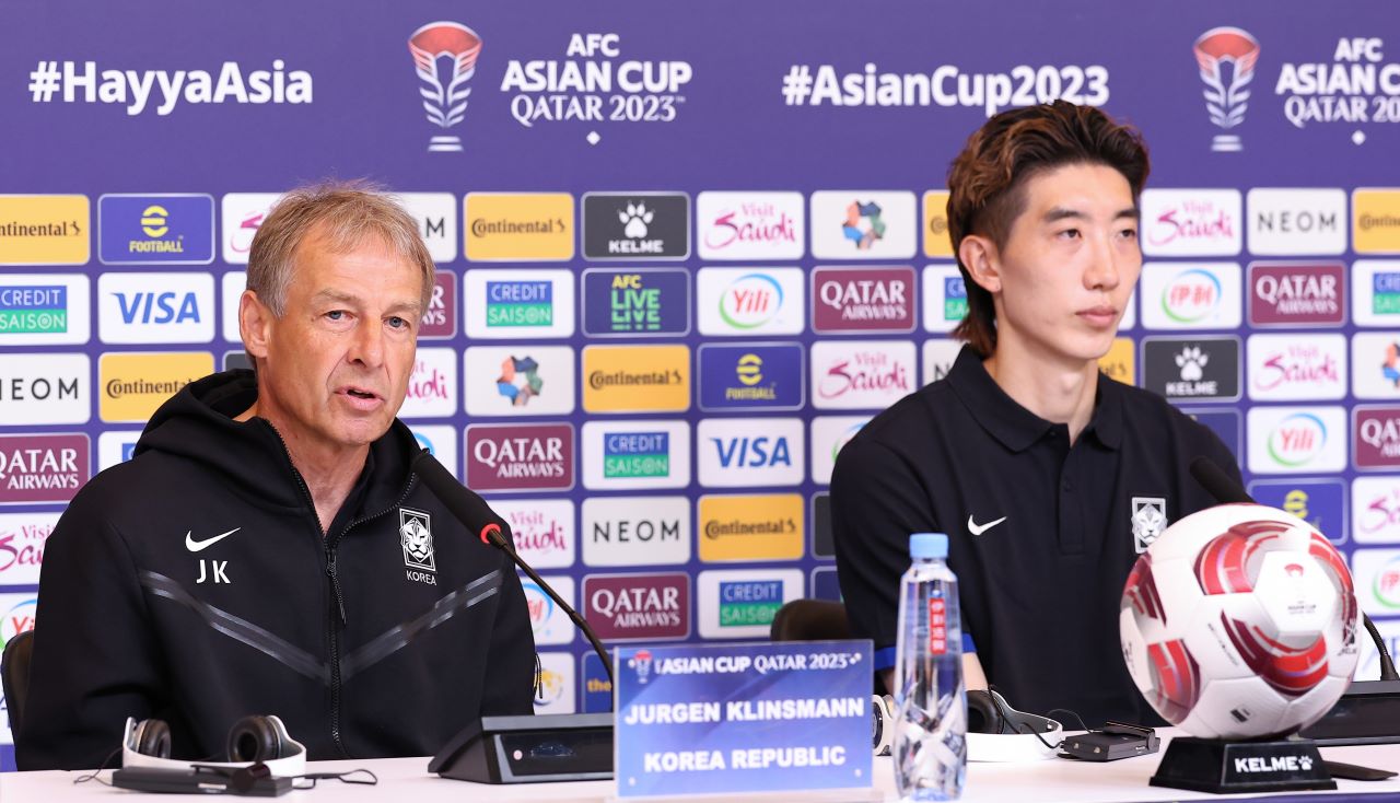 HLV Klinsmann phủ nhận Hàn Quốc cố tránh Nhật Bản ở vòng 16 đội - Ảnh 1