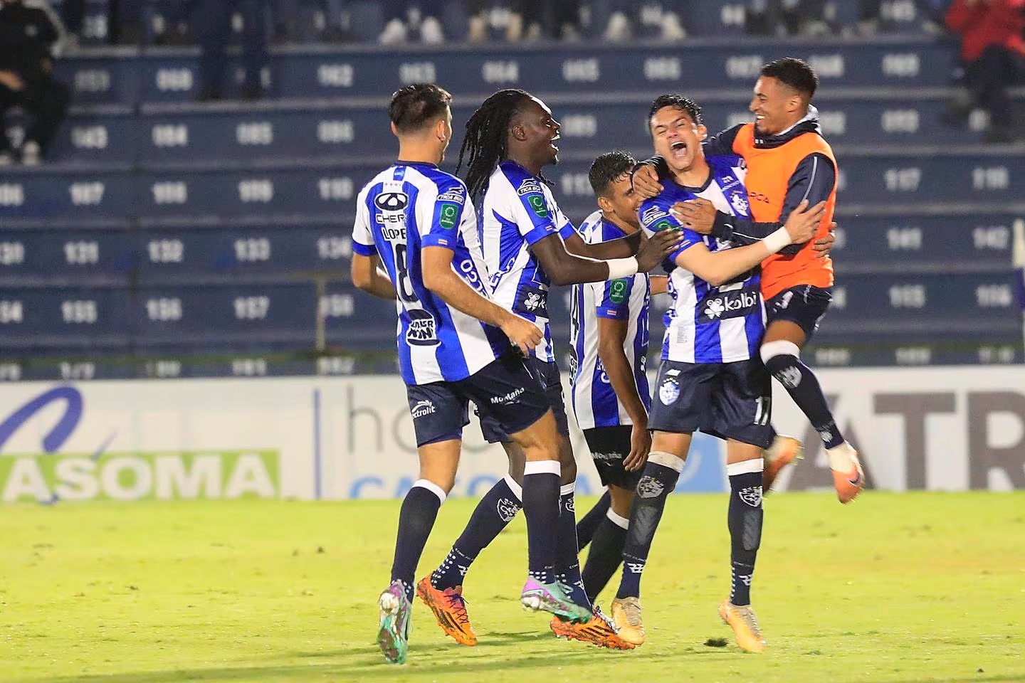 Kết quả bóng đá hôm nay tối 24/1: Cartagines thắng cảm xúc phút cuối - Ảnh 1