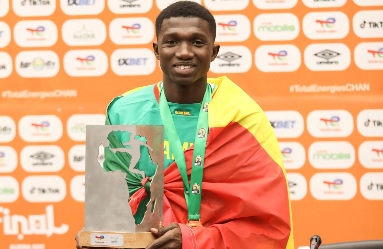 Sao mai của Senegal nhận giải Cầu thủ trẻ hay nhất vòng bảng CAN 2024 - Ảnh 1