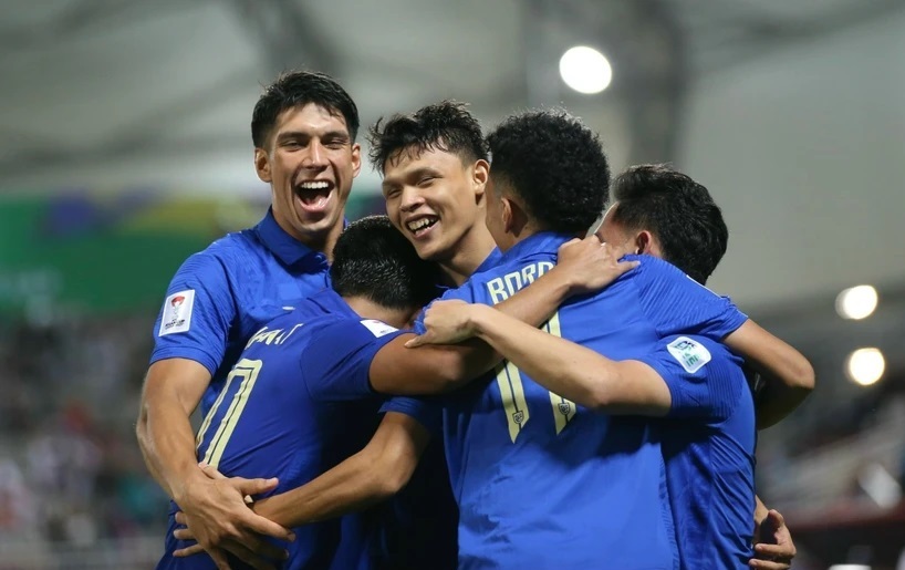 HLV Kiatisuk dự đoán Thái Lan thắng Uzbekistan ở vòng 16 đội Asian Cup 2023 - Ảnh 2