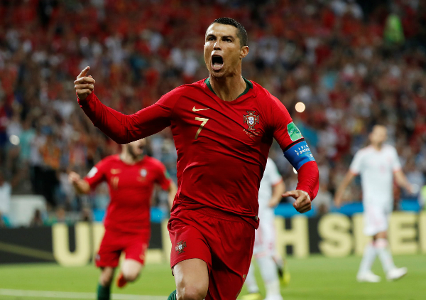 Ronaldo bị gạch tên khỏi ĐT Bồ Đào Nha đấu Thuỵ Điển - Ảnh 1