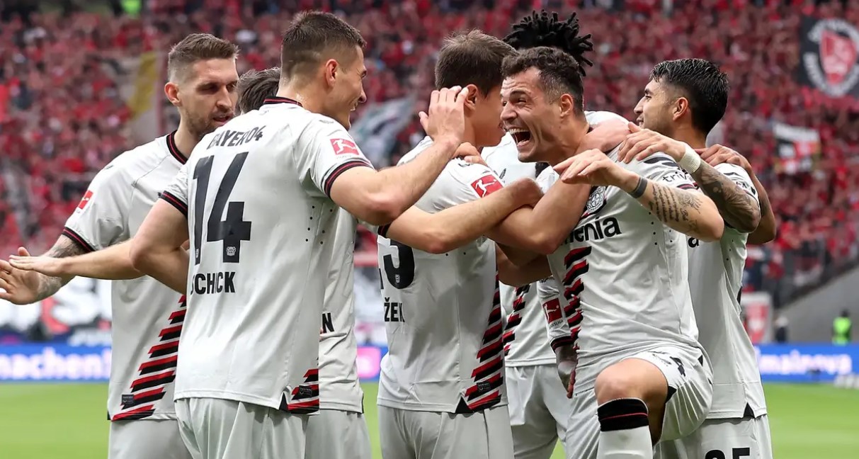 Bayer Leverkusen tiếp tục phá kỷ lục kéo dài 6 thập kỷ - Ảnh 1
