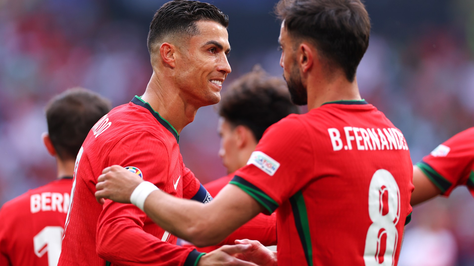Ronaldo xác lập thêm cột mốc kỷ lục mới tại EURO 2024 - Ảnh 1