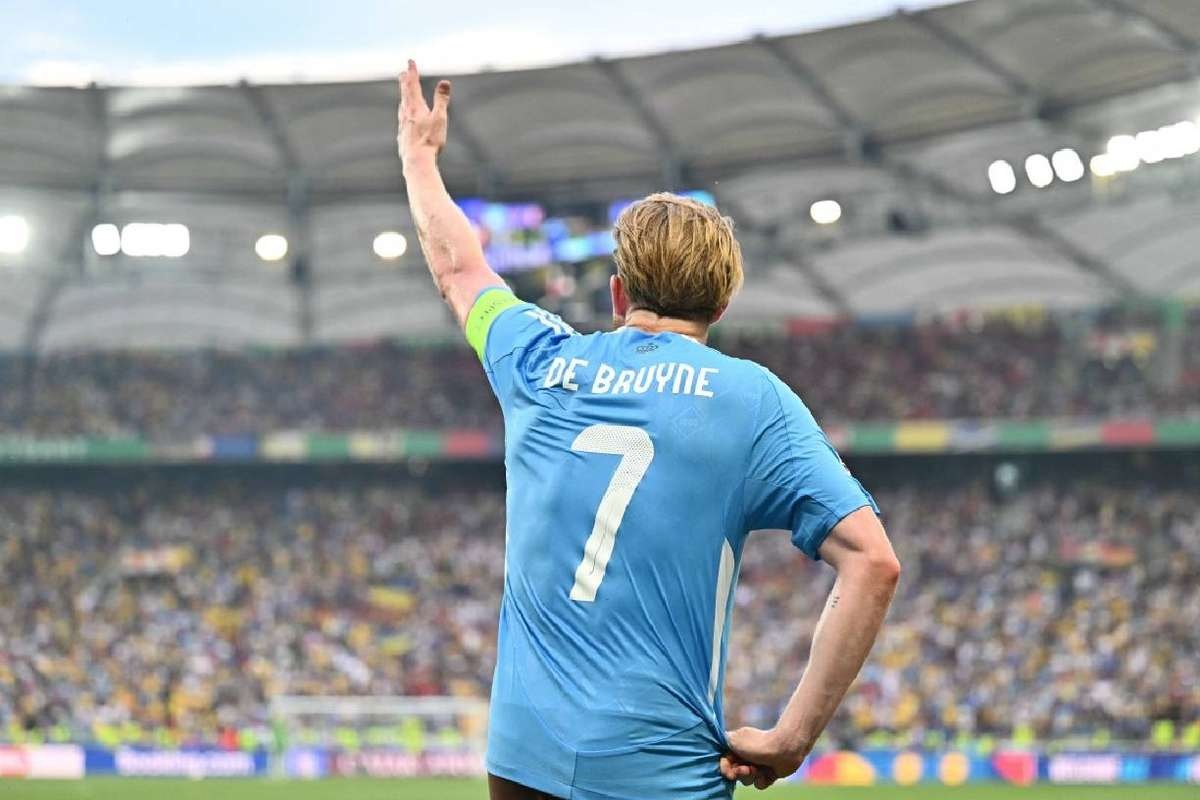 De Bruyne bị chính fan Bỉ la ó - Ảnh 1