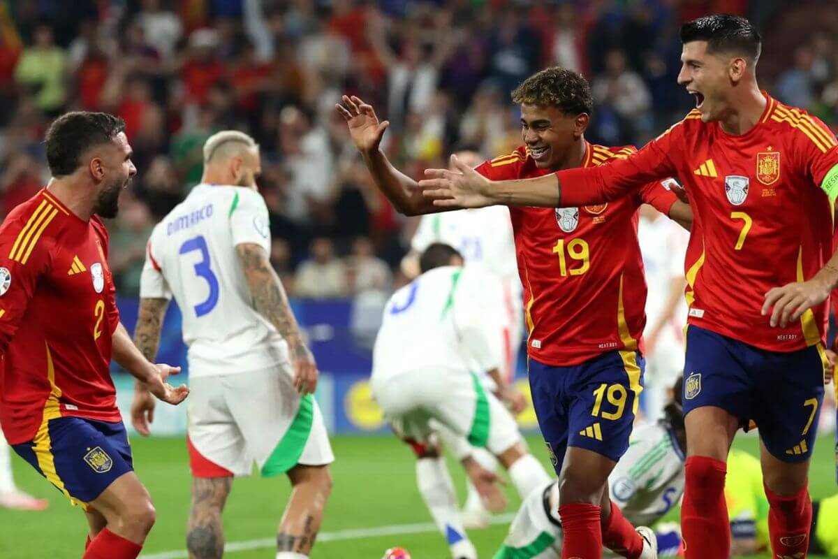 Cầu thủ Tây Ban Nha được thưởng lớn sau khi lọt vào Tứ kết EURO 2024 - Ảnh 1