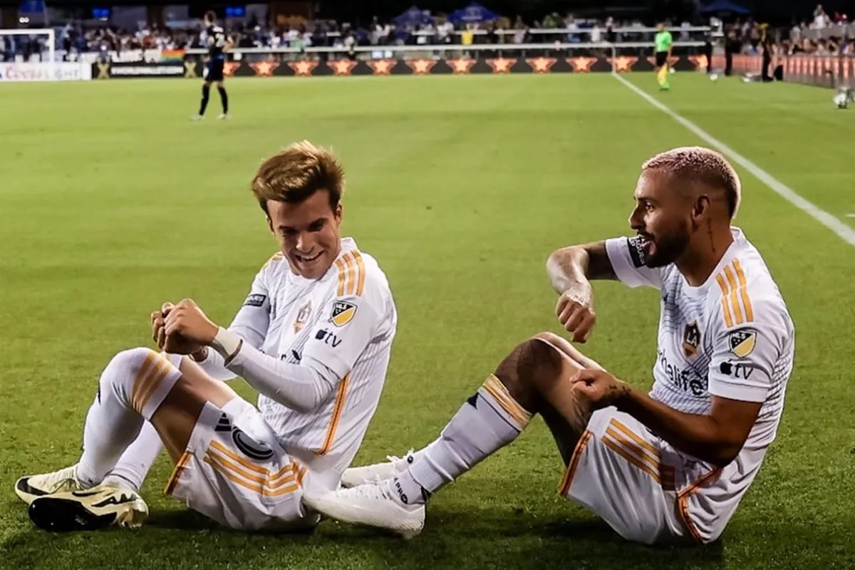 Kết quả bóng đá hôm nay tối 1/8: Los Angeles Galaxy đánh bại San Jose Earthquakes - Ảnh 1