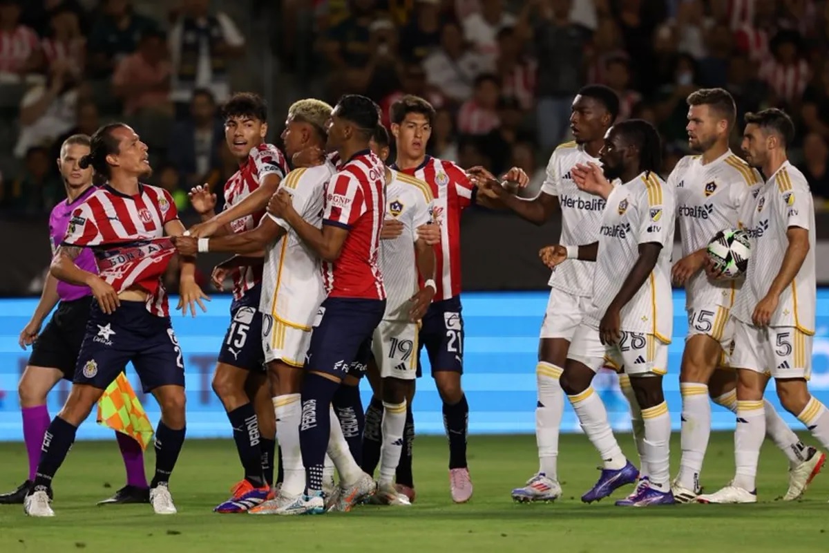 Kết quả bóng đá hôm nay tối 5/8: Chivas Guadalajara bị loại cay đắng - Ảnh 1