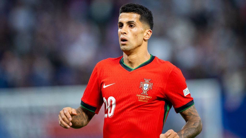 Tin chuyển nhượng 22/8: Cancelo có bến đỗ mới, Arsenal chơi 'tất tay' vụ Lookman - Ảnh 1