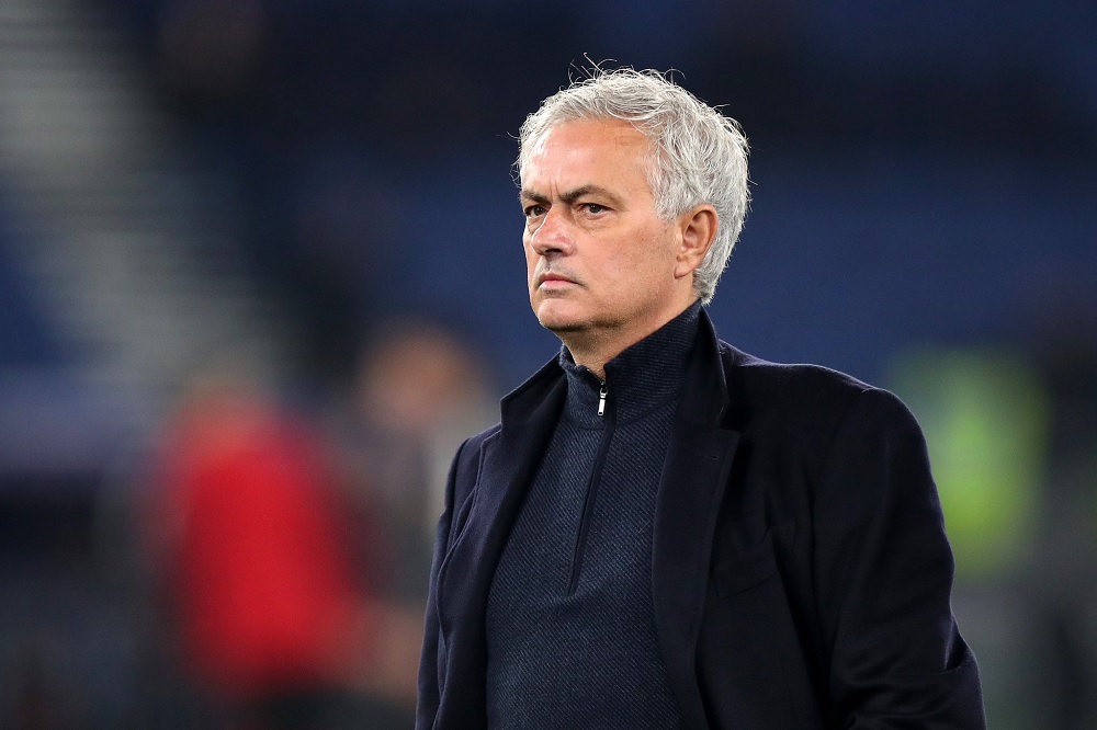 Mourinho có thể tái xuất Premier League, dẫn dắt đội bóng từng 9 lần vô địch nước Anh - Ảnh 1