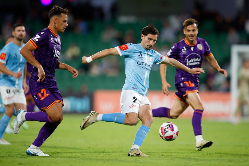 Kết quả bóng đá hôm nay tối 10/11: Perth Glory thua thảm Melbourne City - Ảnh 1