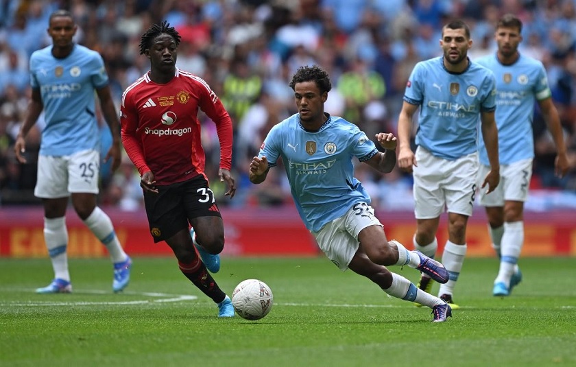 Fernandes phát đi cảnh báo đặc biệt trước thềm derby Manchester - Ảnh 2