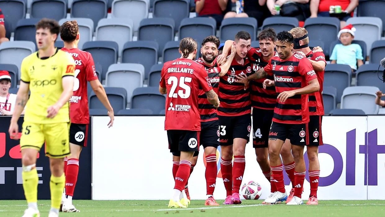 Kết quả bóng đá hôm nay tối 22/12: Western Sydney hủy diệt Wellington Phoenix - Ảnh 1