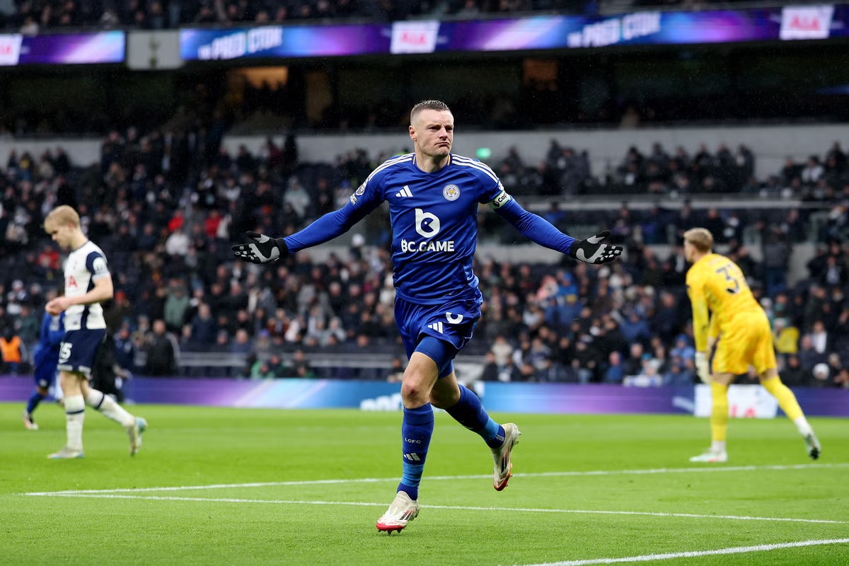 Kết quả bóng đá hôm nay tối 26/1: Tottenham thua đau Leicester - Ảnh 2