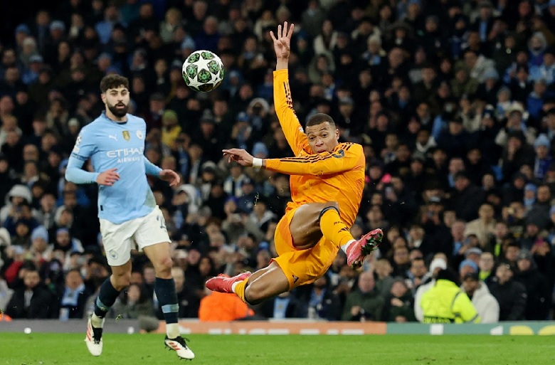 Man City thua ngược Real Madrid ở play-off cúp C1 - Ảnh 1