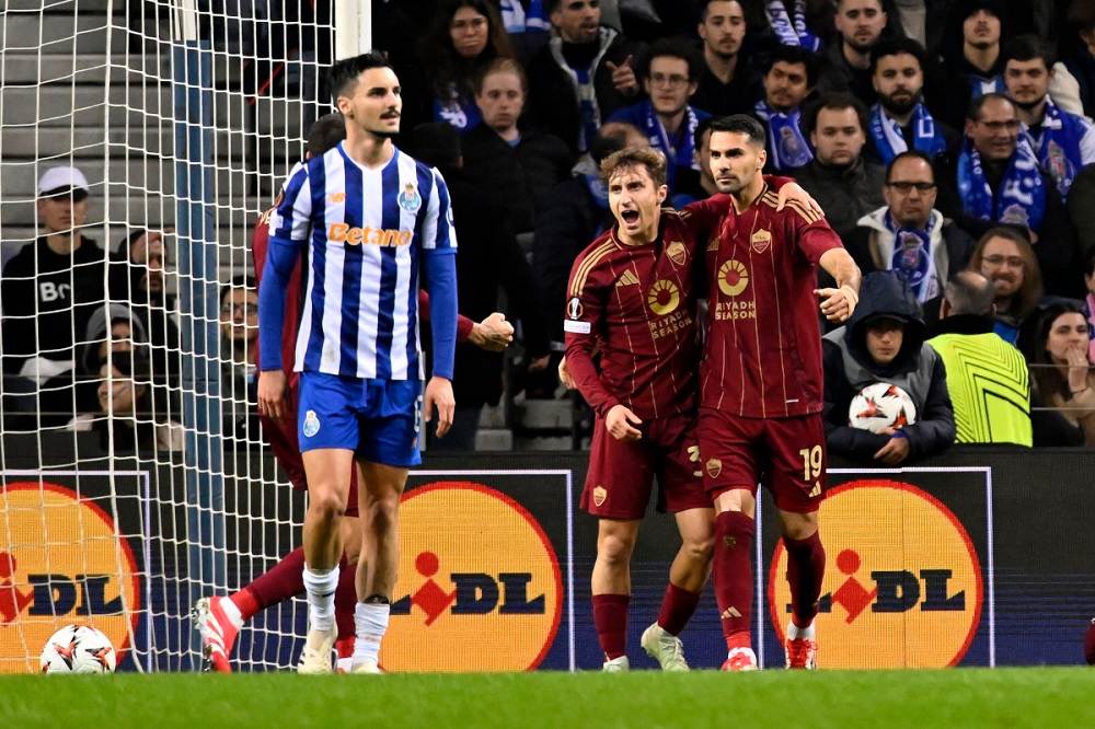 Kết quả bóng đá hôm nay 14/2: Porto và Roma cầm chân nhau - Ảnh 1