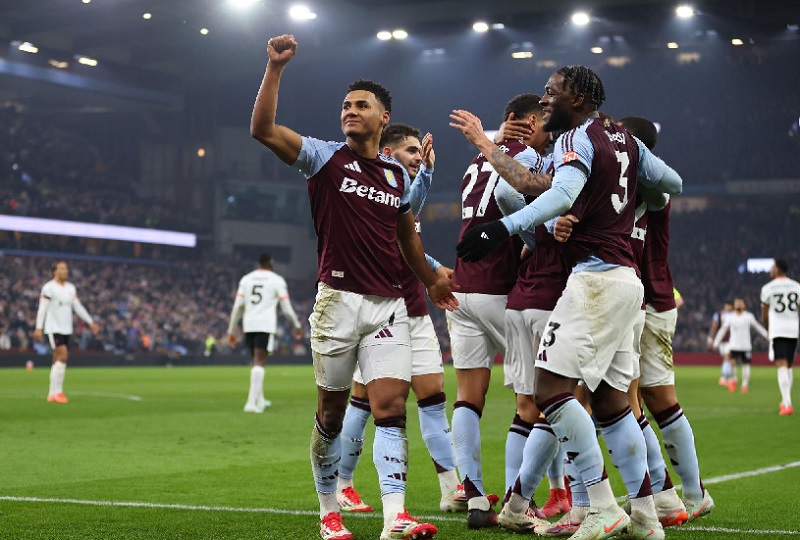 Bị Aston Villa cầm hòa, Liverpool lỡ cơ hội gia tăng cách biệt với Arsenal - Ảnh 1