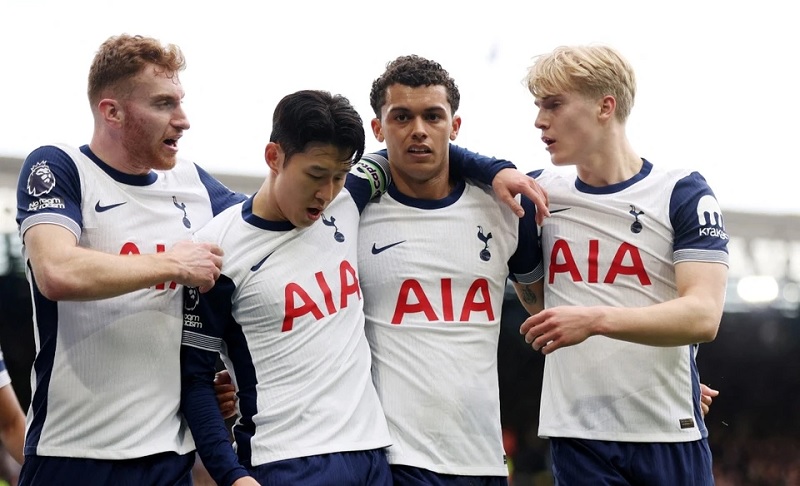 Tottenham yêu cầu được gọi đúng tên - Ảnh 1