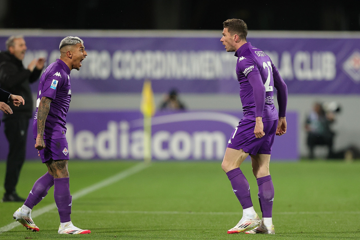 Kết quả bóng đá hôm nay 1/3: Fiorentina đánh bại Lecce - Ảnh 1