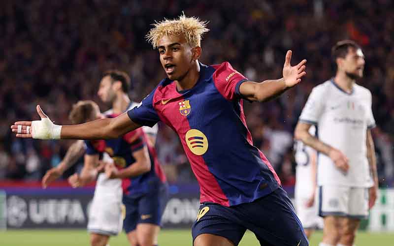 Nhận định, Soi kèo Espanyol vs Barcelona 2h30 ngày 16/5: Tiến gần đến ngôi vương - Ảnh 1