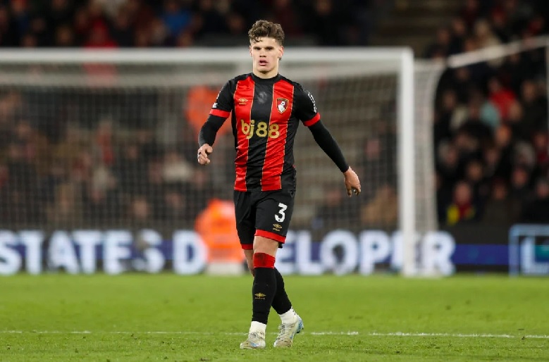 Liverpool tiến gần tới việc chiêu mộ hậu vệ 35 triệu euro - Ảnh 1
