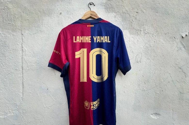 Yamal sắp khoác áo số 10 huyền thoại tại Barcelona - Ảnh 1