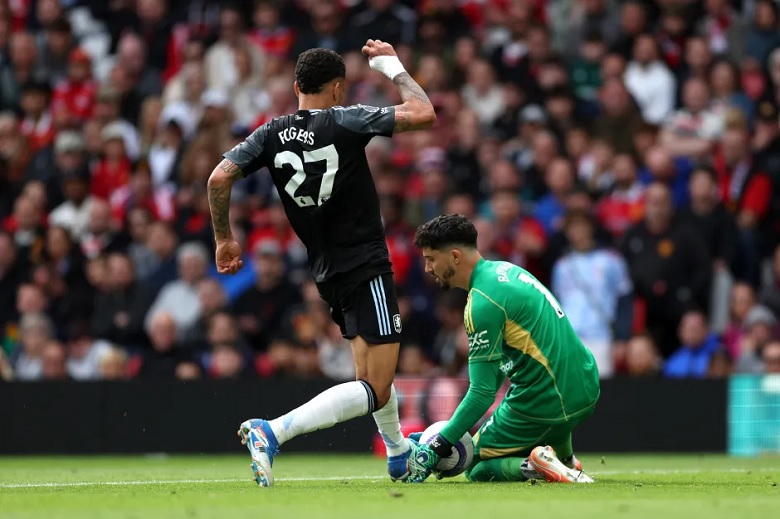 Ngoại hạng Anh hạ màn: Man City, Chelsea, Newcastle dự Cúp C1, Aston Villa ôm hận phút cuối - Ảnh 1
