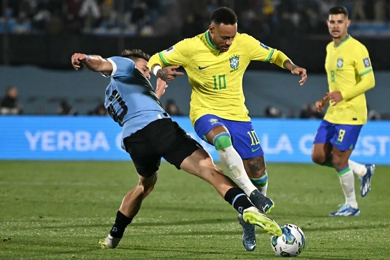 HLV Ancelotti gạch tên Neymar khỏi ĐT Brazil - Ảnh 1
