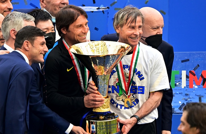 Napoli xác nhận chia tay HLV Conte - Ảnh 1