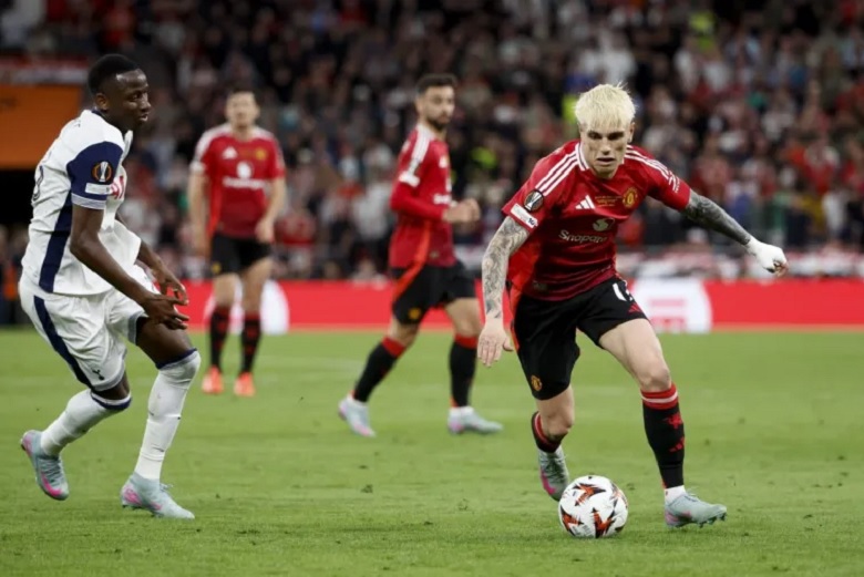 Arsenal tham gia cuộc đua giành Garnacho với Leverkusen và Napoli - Ảnh 1