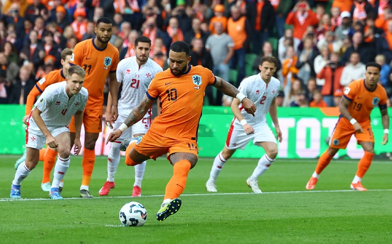 Depay đi vào lịch sử bóng đá Hà Lan - Ảnh 1
