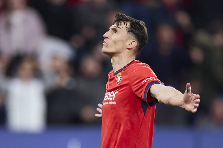 HLV Alonso muốn Real Madrid bổ sung thêm tân binh - Ảnh 1
