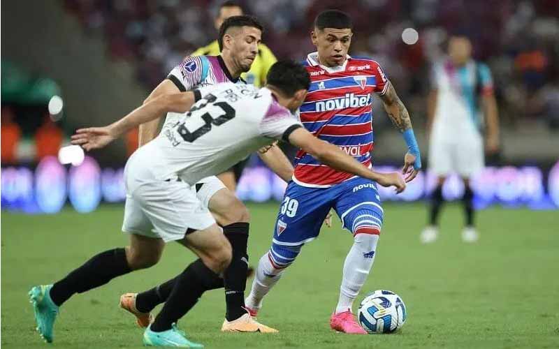 Nhận định, Soi kèo Fortaleza vs Santos 5h30 ngày 13/6: Điểm tựa sân nhà - Ảnh 1