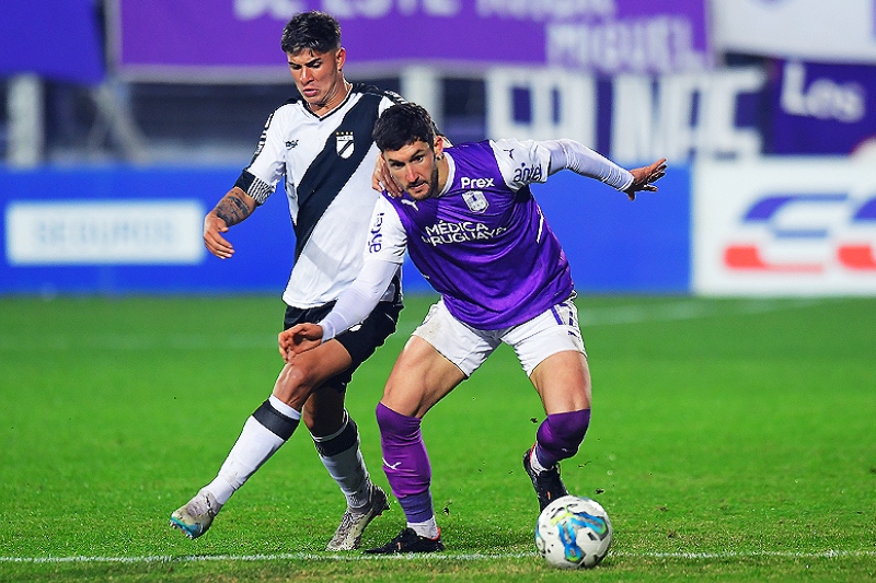 Nhận định, Soi kèo Danubio vs Racing Club Montevideo 01h00 ngày 19/06: Tin vào chủ nhà - Ảnh 1