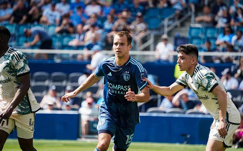 Nhận định, Soi kèo Sporting Kansas City vs Charlotte FC 7h30 ngày 26/6: Niềm vui cho đội khách - Ảnh 1