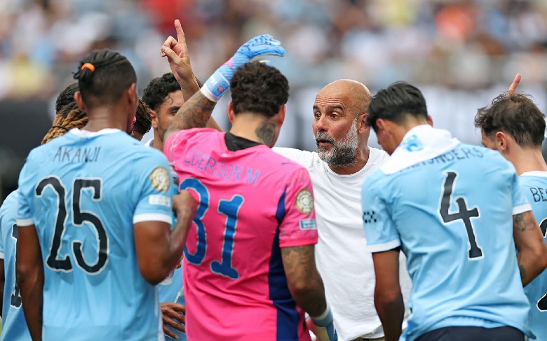CĐV Man City phẫn nộ, đòi bán Ederson ngay tức thì - Ảnh 2