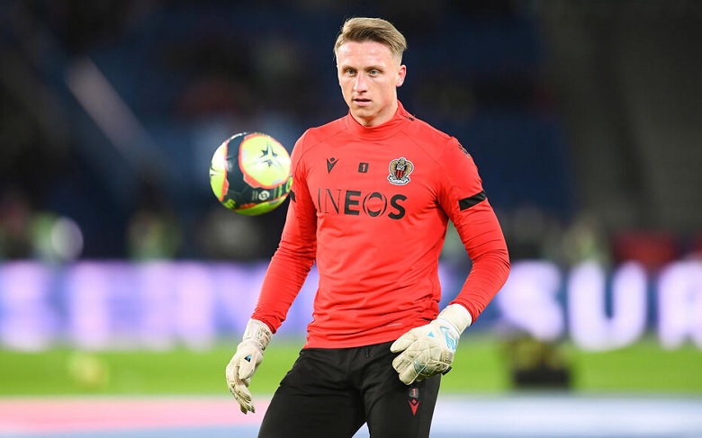 MU bị UEFA cấm cửa vụ chiêu mộ người thay thế Onana - Ảnh 1