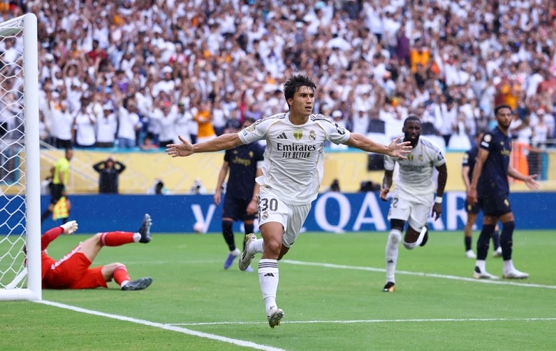 Real Madrid vào tứ kết, nhưng HLV Alonso vẫn ‘cau mày’ - Ảnh 1