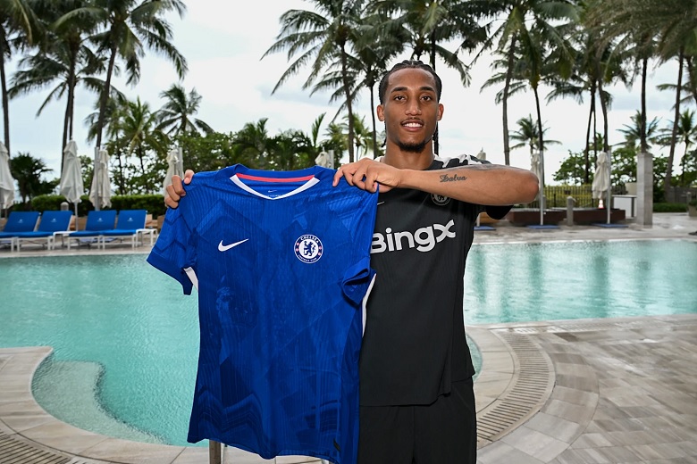 Chelsea trình làng ‘bom tấn’ 60 triệu bảng trước đại chiến với Palmeiras - Ảnh 1