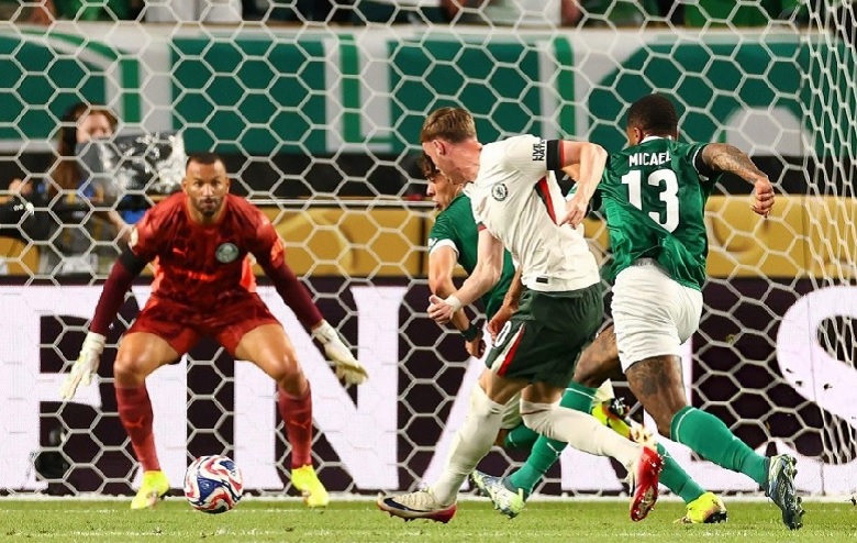 Vé trận Chelsea vs Fluminense rẻ chưa từng thấy - Ảnh 1