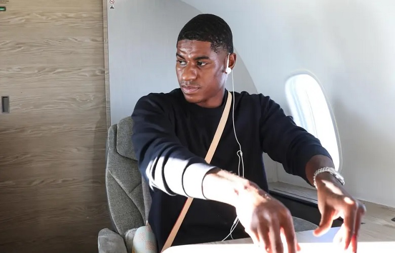 Rashford có mặt tại Barcelona, chuẩn bị kiểm tra y tế - Ảnh 1