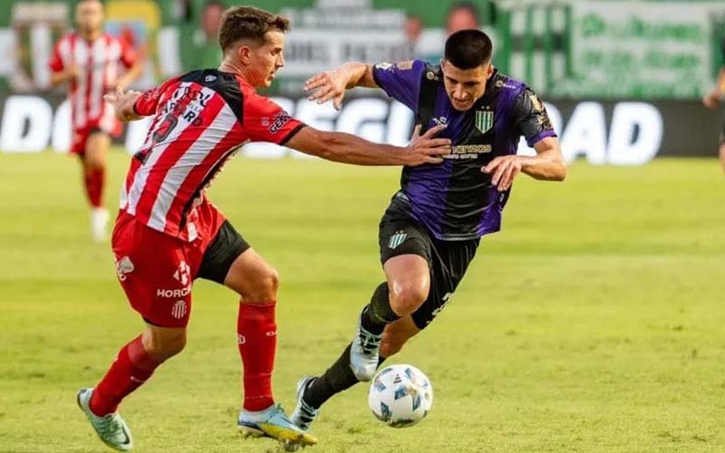 Nhận định, Soi kèo Club Atletico Banfield vs Barracas Central 6h00 ngày 29/7: Điểm tựa sân nhà - Ảnh 1